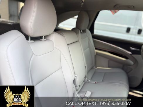Used 2018 Acura MDX SH-AWD image 13