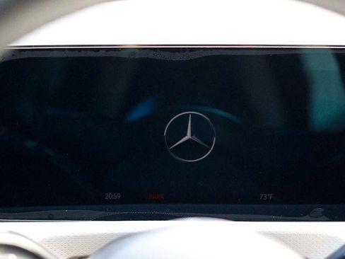 Used 2025 Mercedes-Benz CLA 250 4MATIC image 22
