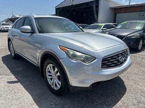 Used 2014 INFINITI QX70 2WD image 1
