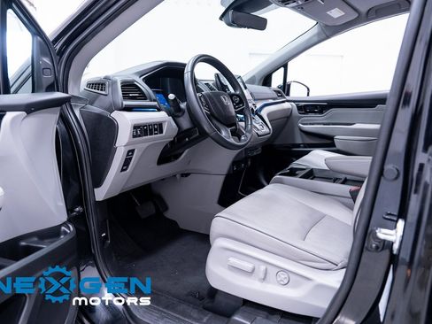 Used 2022 Honda Odyssey Elite image 22