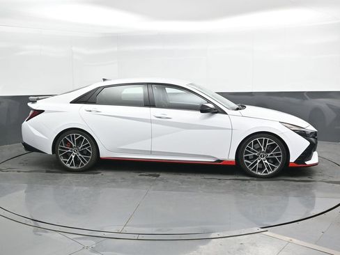 Used 2022 Hyundai Elantra N FWD image 3
