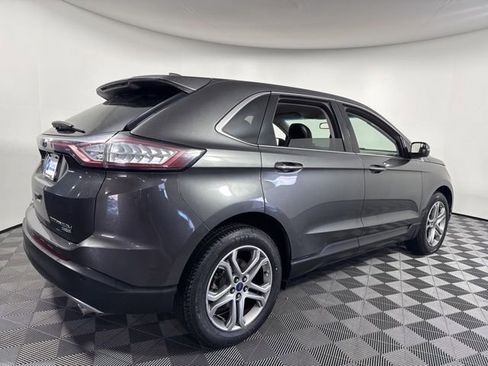 Used 2016 Ford Edge Titanium image 7