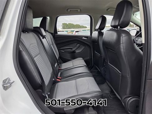Used 2019 Ford Escape SE image 16