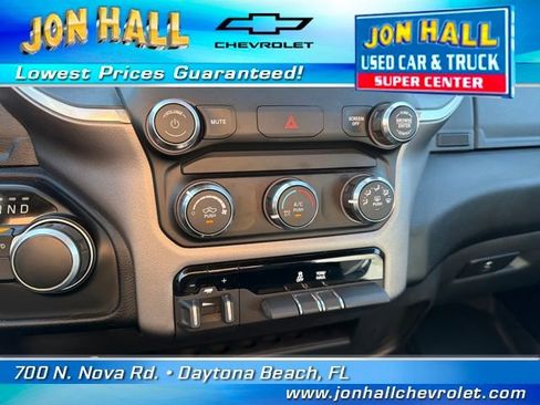 Used 2024 RAM 2500 Big Horn w/ Bed Utility Group image 29