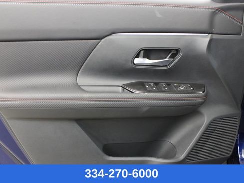 New 2026 Nissan Kicks SR w/ SR Premium Package image 15