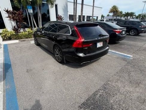 Used 2019 Volvo V90 T5 Inscription w/ Protection Package Premier FWD image 2
