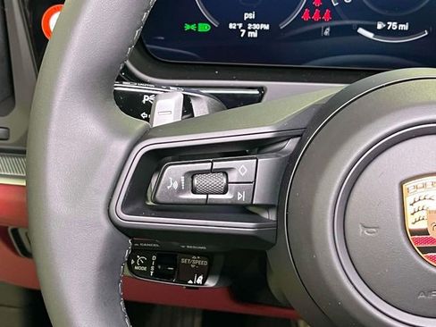 New 2026 Porsche Cayenne AWD/4WD image 40