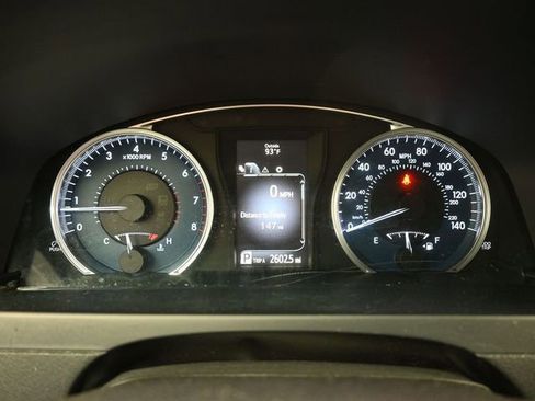 Used 2016 Toyota Camry LE image 21