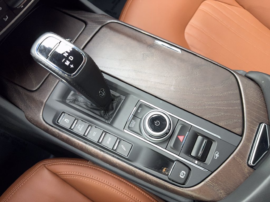 Used 2023 Maserati Levante GT AWD/4WD image 70