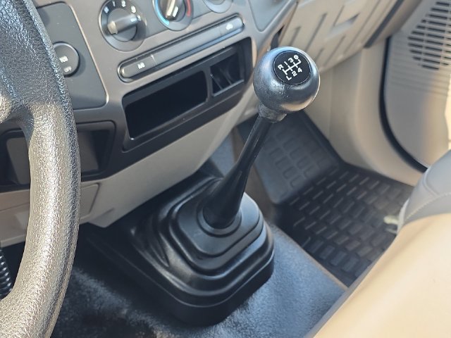 Used 2008 Ford F250 4x4 Regular Cab Super Duty image 17