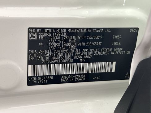 Used 2026 Toyota RAV4 LE AWD/4WD image 31