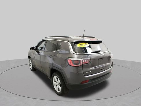 Used 2019 Jeep Compass Latitude AWD/4WD image 7
