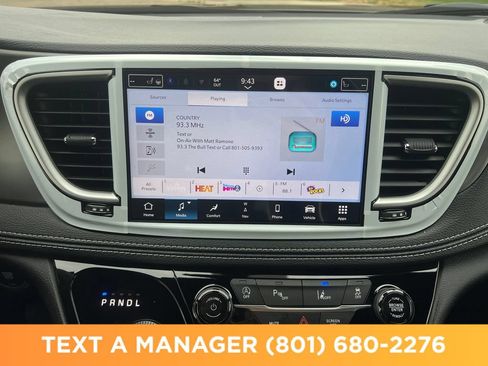 New 2027 Chrysler Pacifica Select AWD/4WD image 18