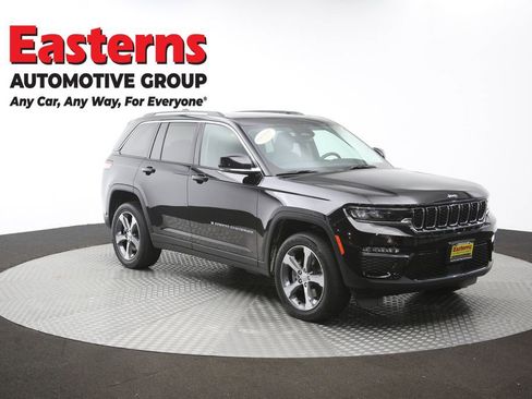 Used 2023 Jeep Grand Cherokee 4WD 4xe image 54