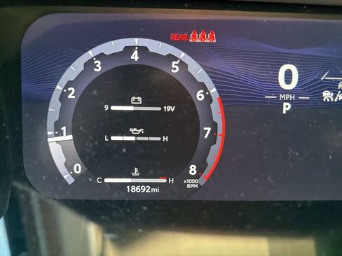 Used 2025 Toyota Tacoma TRD Off-Road image 8