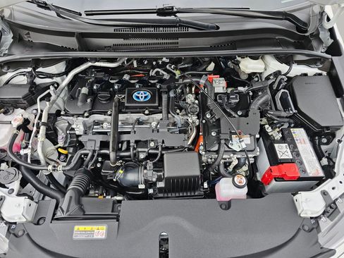 Used 2023 Toyota Corolla XLE image 19