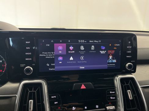 Used 2023 Kia Sorento SX AWD/4WD image 78