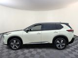 Used 2022 Nissan Rogue Platinum w/ Head-Up Display Package image 4