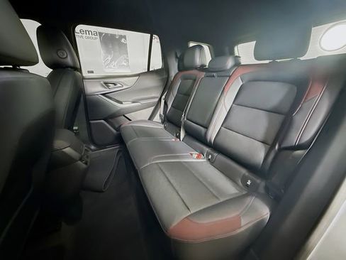 Used 2025 Chevrolet Equinox RS FWD image 27
