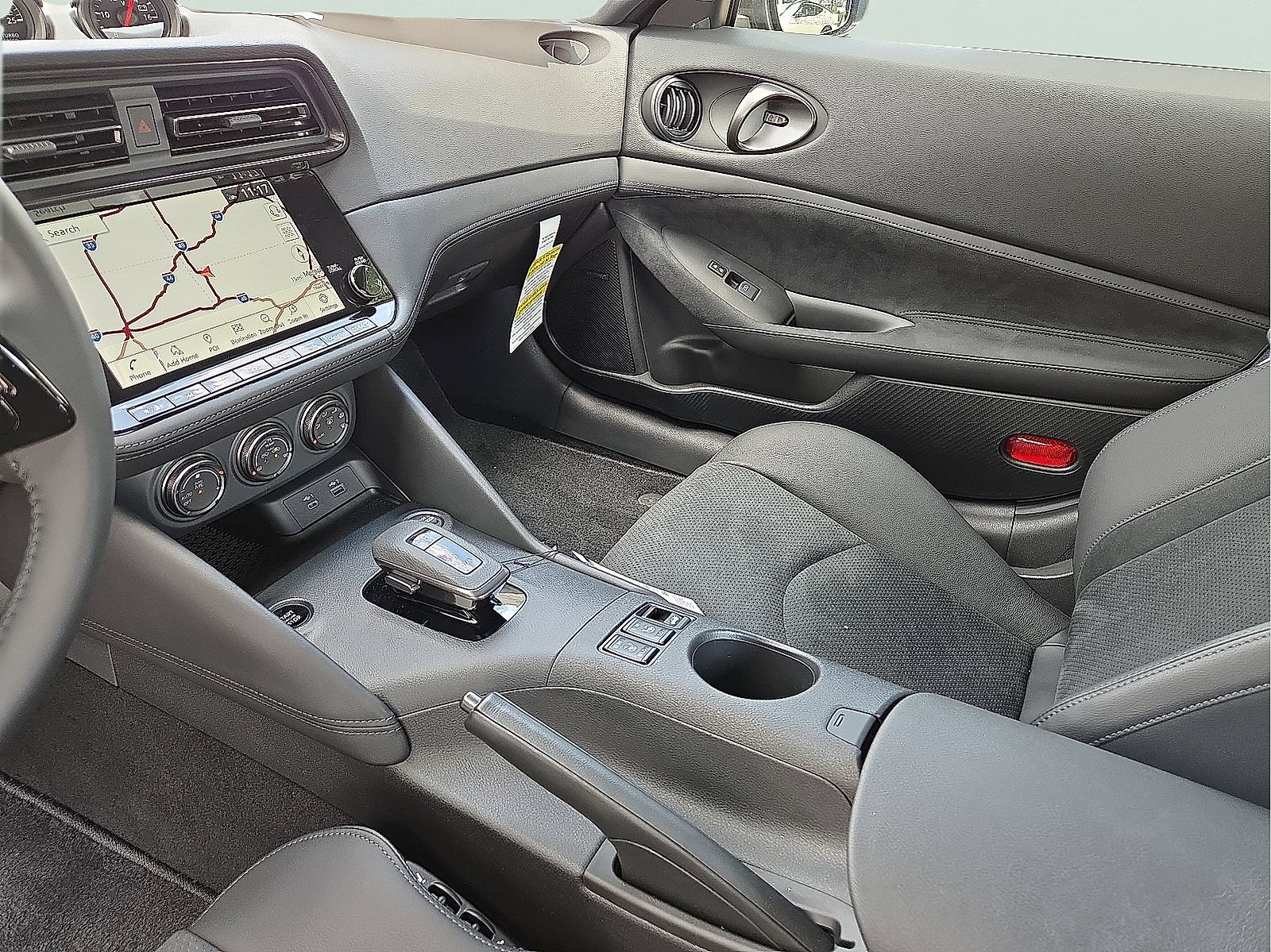 New 2024 Nissan Z Performance w/ Floor Mat Package RWD image 12