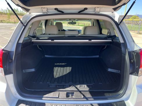 Used 2012 Subaru Outback 2.5i Limited w/ Moonroof Pkg AWD/4WD image 18