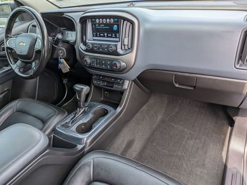 Used 2018 Chevrolet Colorado Z71 AWD/4WD image 23