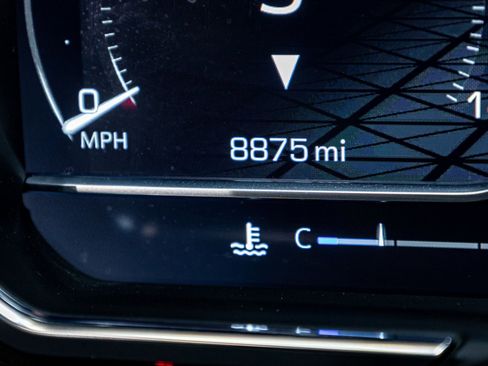 Used 2025 GMC Sierra 2500 AT4 w/ AT4 Premium Plus Package image 17