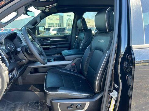Certified 2025 RAM 1500 Laramie w/ Sport Appearance Package AWD/4WD image 4
