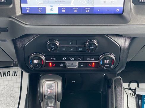 Used 2024 Ford Bronco Big Bend image 23