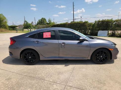 Used 2020 Honda Civic LX image 4