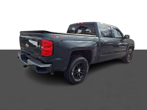 Used 2018 Chevrolet Silverado 1500 LT w/ All Star Edition image 4