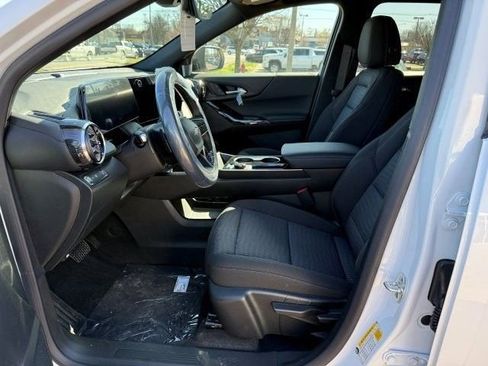 New 2026 Chevrolet Equinox LT FWD image 10