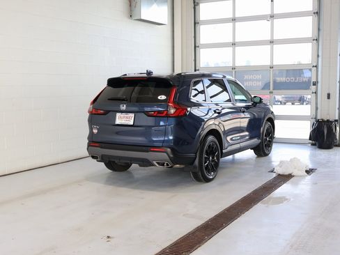Used 2025 Honda CR-V Sport-L image 3