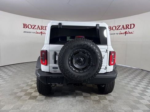 New 2025 Ford Bronco Badlands image 6