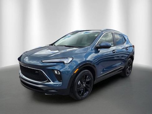 Used 2026 Buick Encore GX Sport Touring w/ Comfort Package FWD image 2