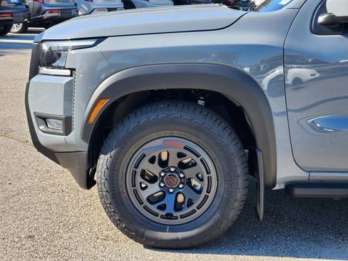 New 2026 Nissan Frontier Pro-X w/ Pro-X Convenience Package image 5