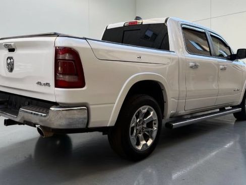 Used 2019 RAM 1500 Laramie AWD/4WD image 7