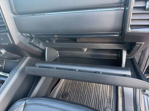 Used 2020 Ford Expedition Max Limited w/ Special Edition Package image 35