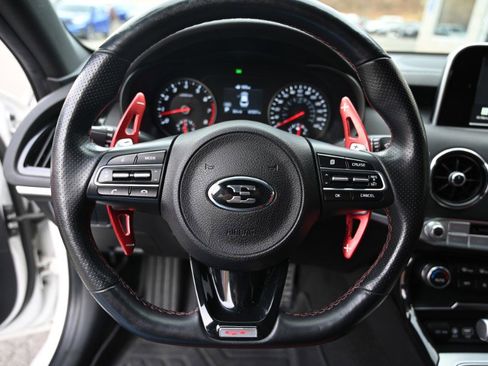 Used 2021 Kia Stinger GT image 20