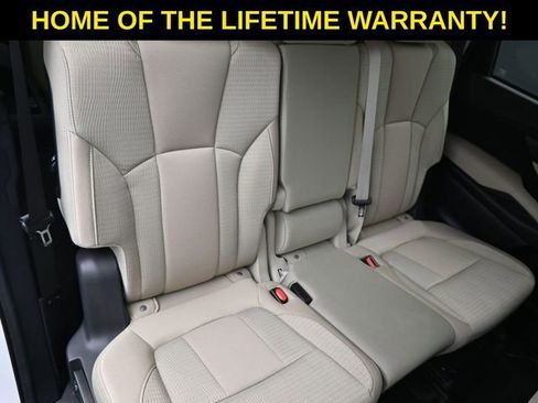 Used 2022 Subaru Ascent Premium w/ Convenience Package image 48