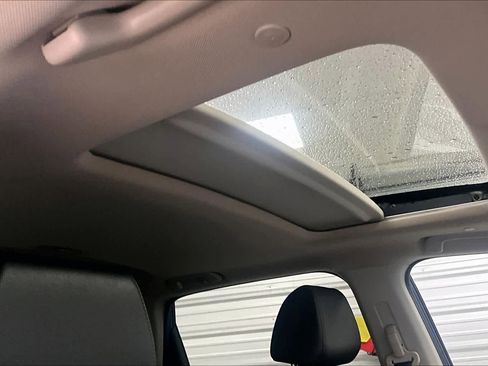 Used 2024 Honda CR-V EX-L image 14