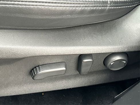 Used 2021 Subaru Forester Touring w/ Popular Package #2 image 36