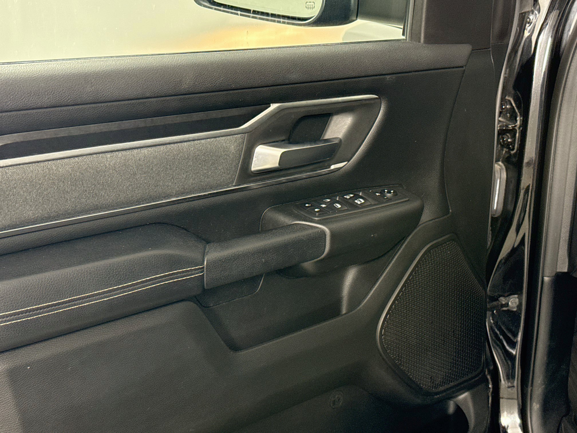 Used 2019 RAM 1500 Big Horn AWD/4WD image 18