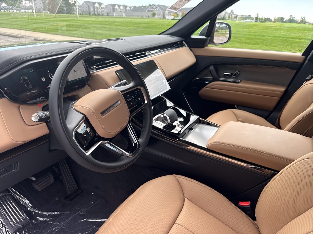 New 2027 Land Rover Range Rover Sport SE AWD/4WD image 11