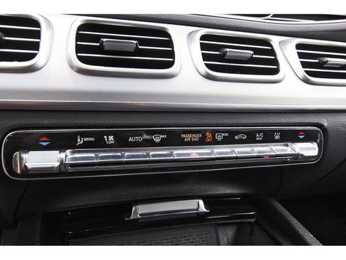 Used 2024 Mercedes-Benz GLE 450e 4MATIC image 24