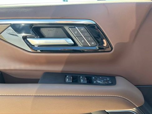 New 2026 Chevrolet Tahoe High Country AWD/4WD image 22