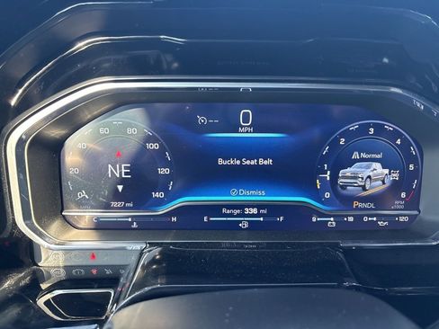 Used 2024 Chevrolet Silverado 1500 LT image 13