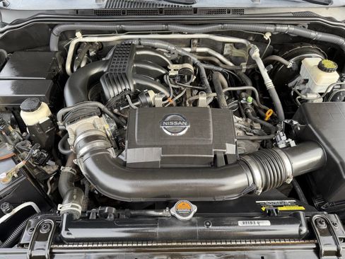 Used 2012 Nissan Xterra S w/ Value Package image 18