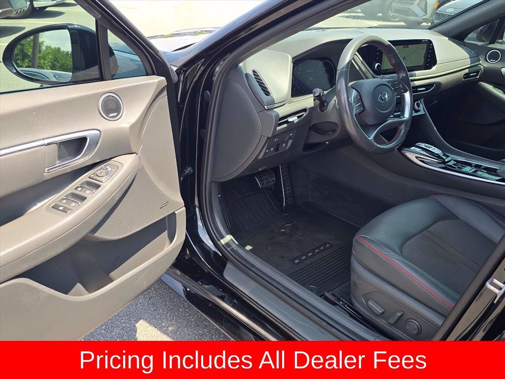 Used 2023 Hyundai Sonata SEL Plus FWD image 9