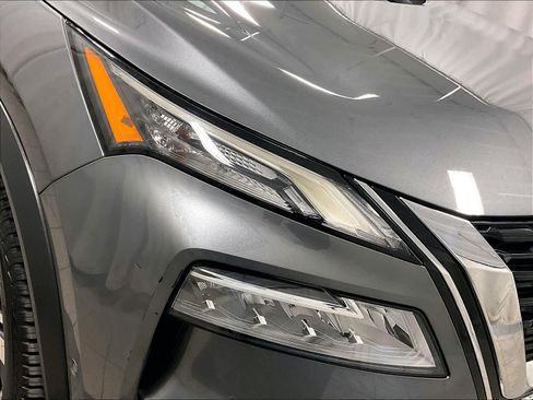 Used 2022 Nissan Rogue SL w/ SL Premium Package image 33